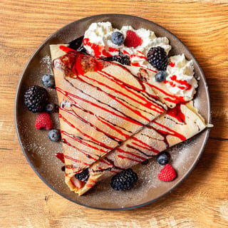 Mixed Berry Crêpe